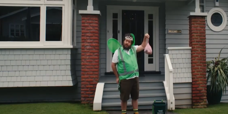 Let's Keep Food Scraps Out Of The Rubbish NZSL Video Thumbnail